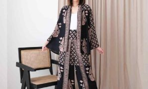 Model Baju Batik Setelan Celana Panjang Modis dan Stylish